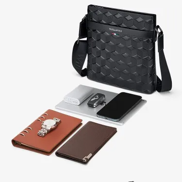 METRO SLING SHOULDER BAG